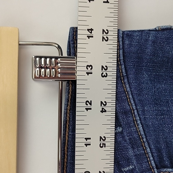 Madewell Jeans 9" High Rise Button Fly Frayed Cuffs Size 27T - Picture 8 of 13